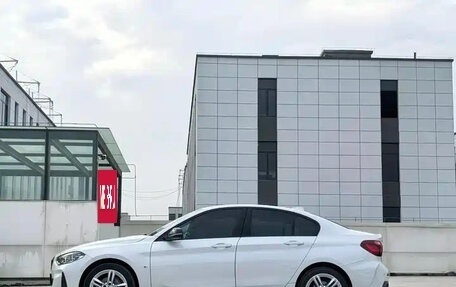 BMW 1 серия, 2023 год, 1 680 000 рублей, 4 фотография