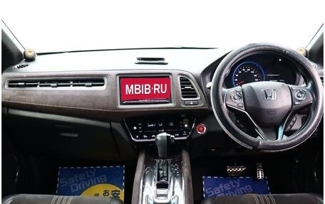 Honda Vezel, 2018 год, 1 380 000 рублей, 8 фотография