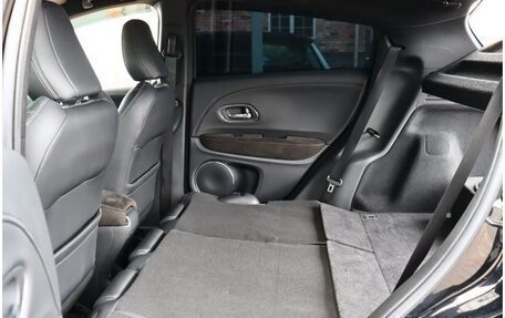 Honda Vezel, 2018 год, 1 380 000 рублей, 23 фотография