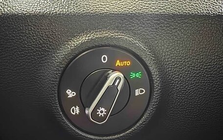 Volkswagen T-Roc I, 2023 год, 1 920 000 рублей, 16 фотография