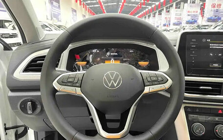 Volkswagen T-Roc I, 2026 год, 2 520 000 рублей, 8 фотография