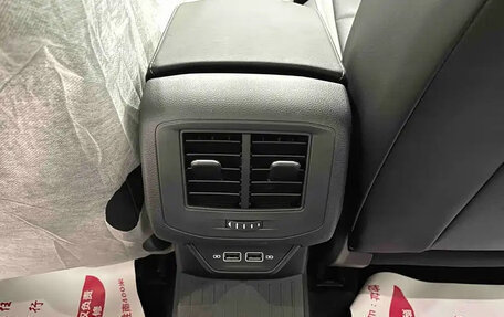 Volkswagen T-Roc I, 2026 год, 2 520 000 рублей, 11 фотография