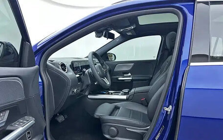 Mercedes-Benz CLA, 2022 год, 2 650 000 рублей, 13 фотография