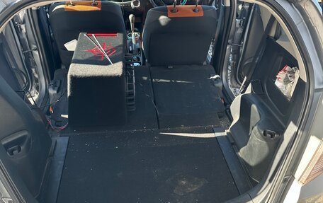 Honda Fit III, 2011 год, 700 000 рублей, 10 фотография