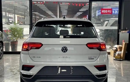 Volkswagen T-Roc I, 2021 год, 1 690 017 рублей, 5 фотография