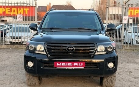 Toyota Land Cruiser 200, 2013 год, 3 890 000 рублей, 2 фотография