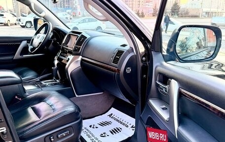 Toyota Land Cruiser 200, 2013 год, 3 890 000 рублей, 18 фотография