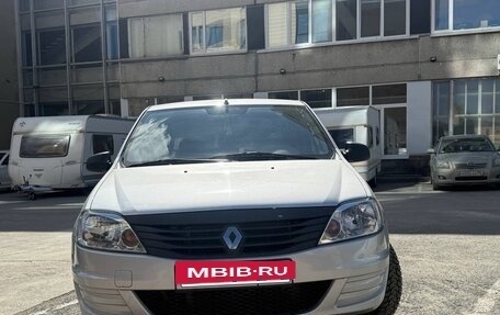 Renault Logan I, 2015 год, 679 000 рублей, 2 фотография