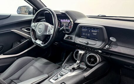 Chevrolet Camaro VI, 2018 год, 4 199 000 рублей, 8 фотография