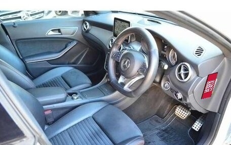 Mercedes-Benz CLA, 2017 год, 1 217 000 рублей, 4 фотография