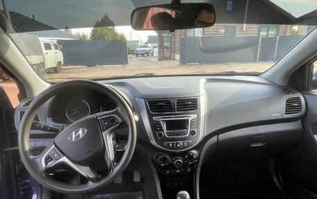 Hyundai Solaris II рестайлинг, 2015 год, 679 000 рублей, 5 фотография