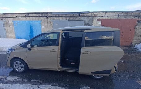 Toyota Sienta II, 2020 год, 1 600 000 рублей, 5 фотография