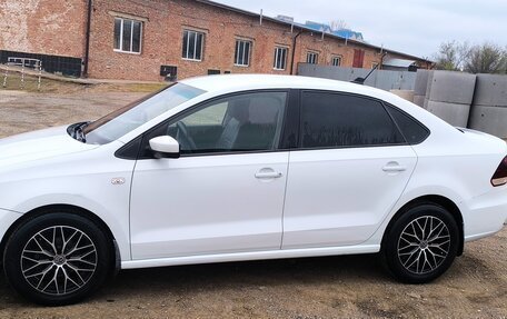 Volkswagen Polo VI (EU Market), 2019 год, 900 000 рублей, 2 фотография