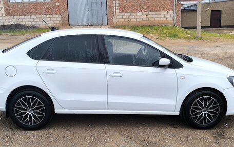 Volkswagen Polo VI (EU Market), 2019 год, 900 000 рублей, 3 фотография