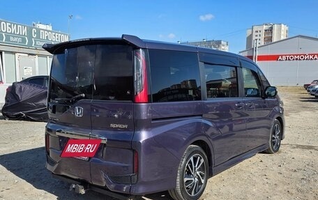 Honda Stepwgn IV, 2020 год, 2 340 000 рублей, 4 фотография