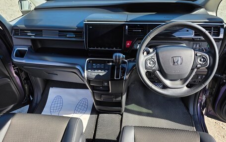 Honda Stepwgn IV, 2020 год, 2 340 000 рублей, 18 фотография