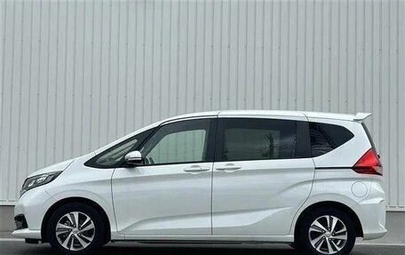 Honda Freed II, 2022 год, 1 366 000 рублей, 2 фотография