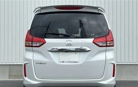 Honda Freed II, 2022 год, 1 366 000 рублей, 4 фотография