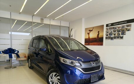 Honda Freed II, 2019 год, 1 712 000 рублей, 2 фотография