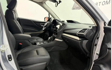 Subaru Forester, 2022 год, 2 890 000 рублей, 9 фотография