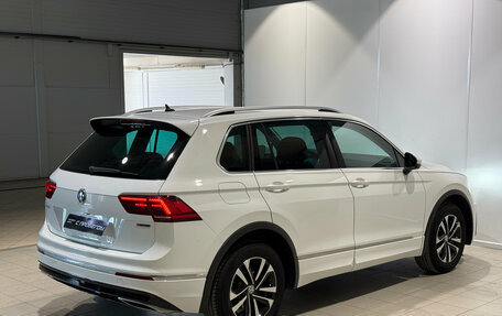 Volkswagen Tiguan II, 2019 год, 2 785 000 рублей, 4 фотография
