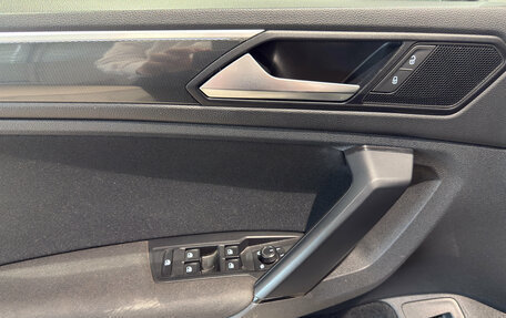 Volkswagen Tiguan II, 2019 год, 2 785 000 рублей, 11 фотография