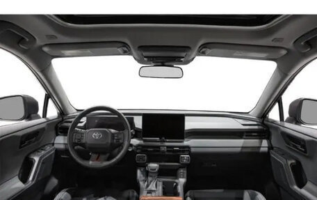 Toyota RAV4, 2026 год, 7 500 000 рублей, 4 фотография