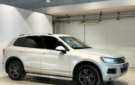Volkswagen Touareg III, 2012 год, 1 920 000 рублей, 2 фотография