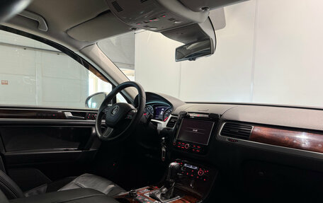 Volkswagen Touareg III, 2012 год, 1 920 000 рублей, 16 фотография