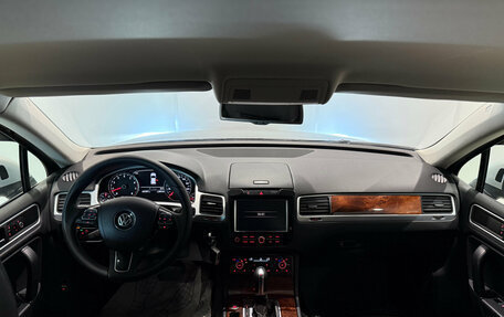 Volkswagen Touareg III, 2012 год, 1 920 000 рублей, 12 фотография