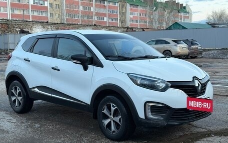 Renault Kaptur I рестайлинг, 2019 год, 1 100 000 рублей, 3 фотография
