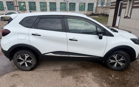 Renault Kaptur I рестайлинг, 2019 год, 1 100 000 рублей, 12 фотография