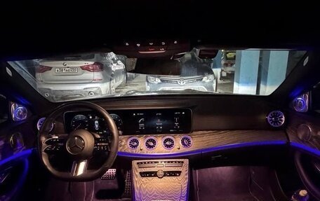 Mercedes-Benz E-Класс, 2021 год, 5 990 000 рублей, 11 фотография