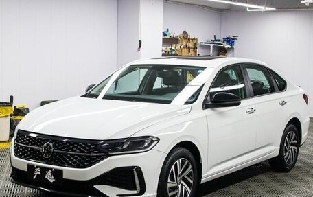Volkswagen Lavida, 2023 год, 1 600 000 рублей, 1 фотография