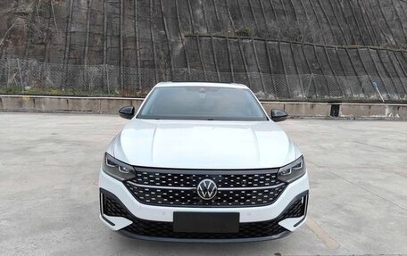 Volkswagen Lavida, 2023 год, 1 421 000 рублей, 2 фотография