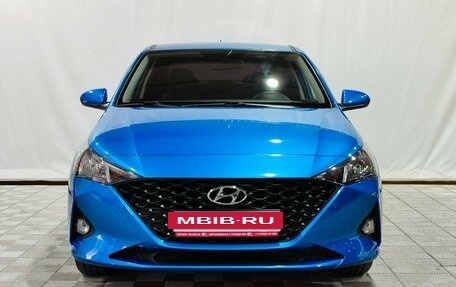 Hyundai Solaris II рестайлинг, 2021 год, 1 750 000 рублей, 2 фотография