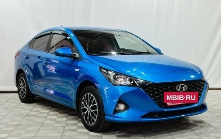 Hyundai Solaris II рестайлинг, 2021 год, 1 750 000 рублей, 3 фотография