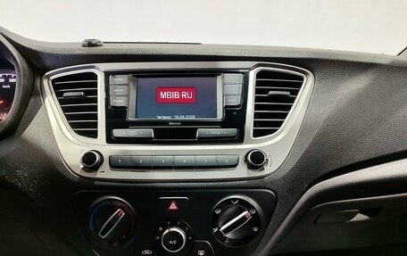 Hyundai Solaris II рестайлинг, 2021 год, 1 750 000 рублей, 16 фотография