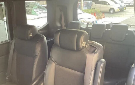 Honda Stepwgn, 2023 год, 2 620 000 рублей, 6 фотография