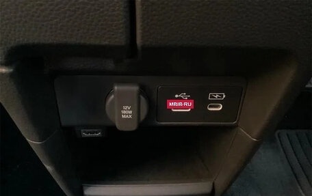 Honda Stepwgn, 2023 год, 2 620 000 рублей, 15 фотография