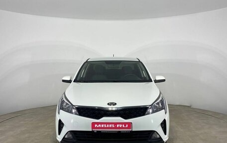 KIA Rio IV, 2020 год, 1 659 000 рублей, 2 фотография