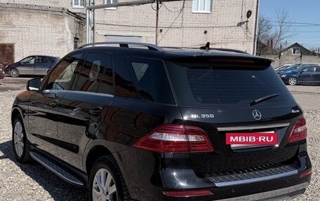 Mercedes-Benz M-Класс, 2012 год, 2 200 000 рублей, 3 фотография