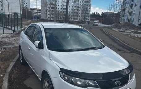 KIA Cerato III, 2011 год, 700 000 рублей, 2 фотография