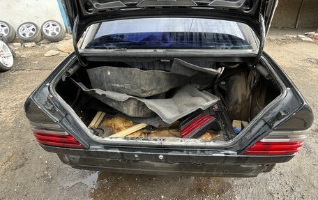 Mercedes-Benz E-Класс, 1995 год, 105 000 рублей, 11 фотография