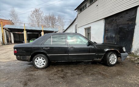 Mercedes-Benz E-Класс, 1995 год, 105 000 рублей, 3 фотография