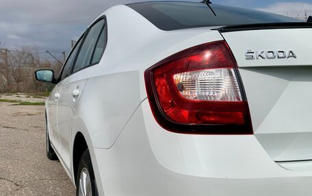 Skoda Rapid I, 2018 год, 1 300 000 рублей, 15 фотография