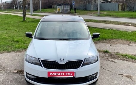 Skoda Rapid I, 2018 год, 1 300 000 рублей, 4 фотография