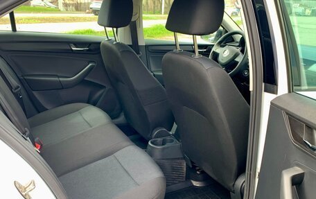 Skoda Rapid I, 2018 год, 1 300 000 рублей, 27 фотография