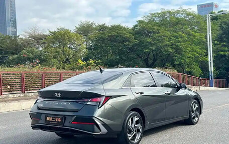 Hyundai Elantra, 2023 год, 1 490 000 рублей, 4 фотография