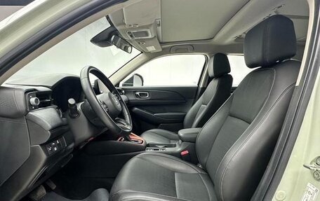 Honda Vezel, 2023 год, 1 820 000 рублей, 9 фотография